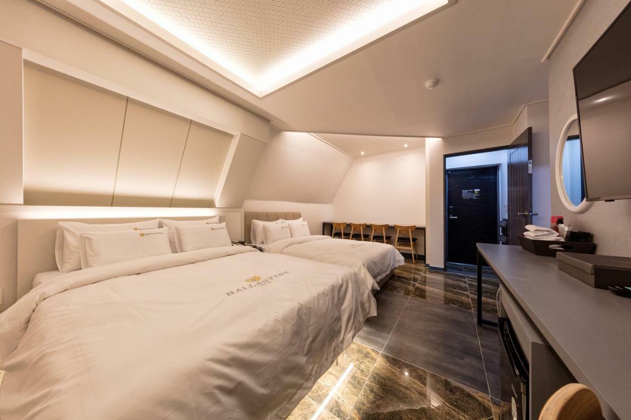 Ballantine Business Hotel Gwangju Metropolitan City Exterior foto